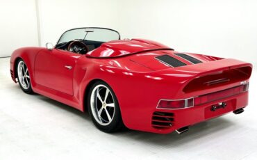 Volkswagen-Other-1969-Guards-Red-Black