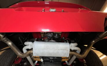 Volkswagen-Other-1969-Guards-Red-Black-38
