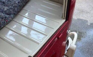 Volkswagen-Other-1975-Red-1
