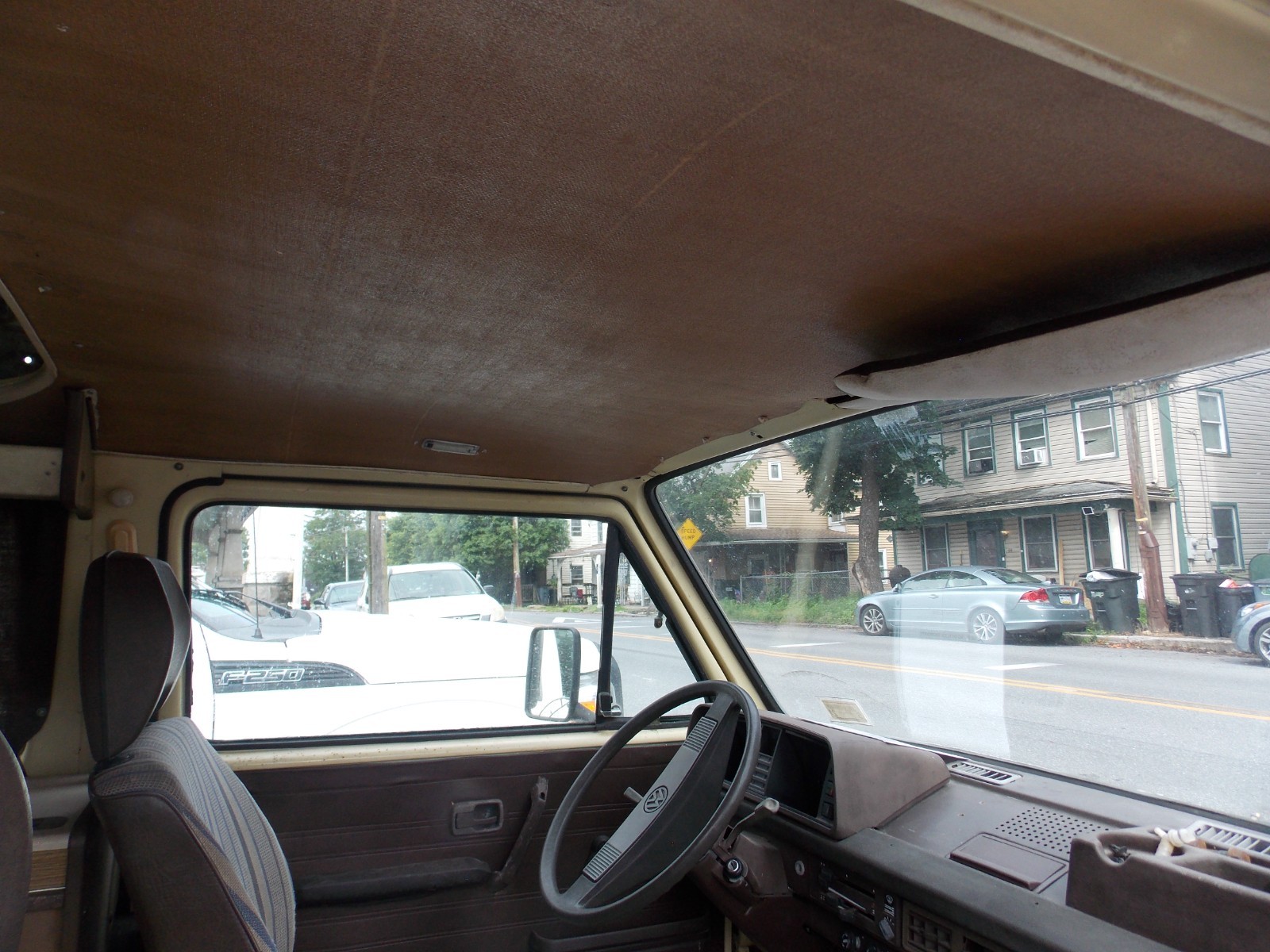 Volkswagen-Other-1981-Minivan-23