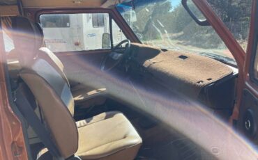 Volkswagen-Other-1982-Aswan-Brown-7
