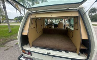 Volkswagen-Other-1983-White-Beige-16