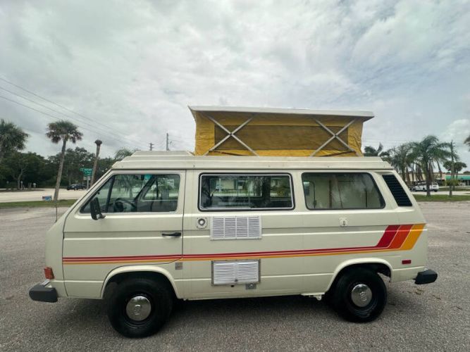 Volkswagen-Other-1983-White-Beige-2