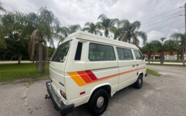Volkswagen-Other-1983-White-Beige-21