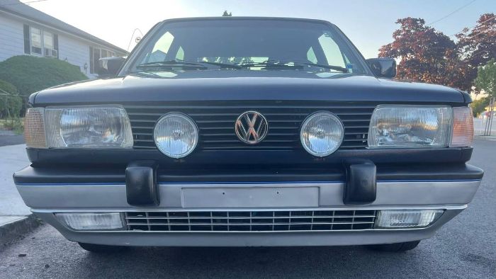 Volkswagen-Other-1991-Blue-8