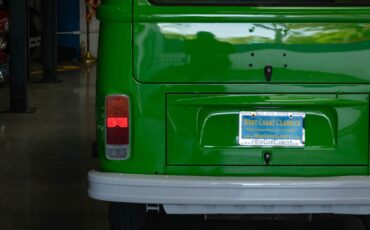 Volkswagen-Pop-Top-Camper-Van-1977-20