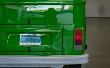 Volkswagen-Pop-Top-Camper-Van-1977-22