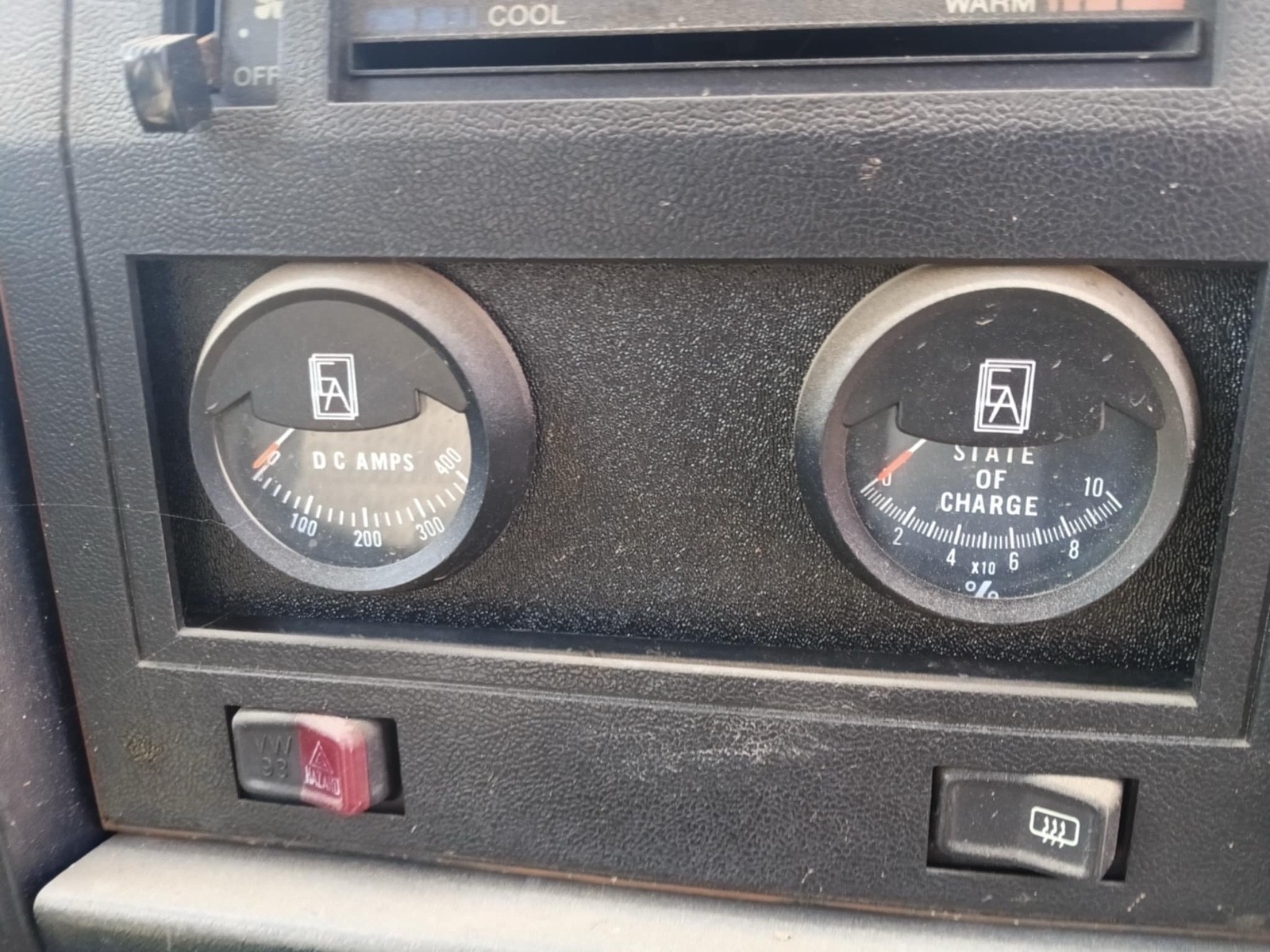 Volkswagen-Rabbit-1983-17