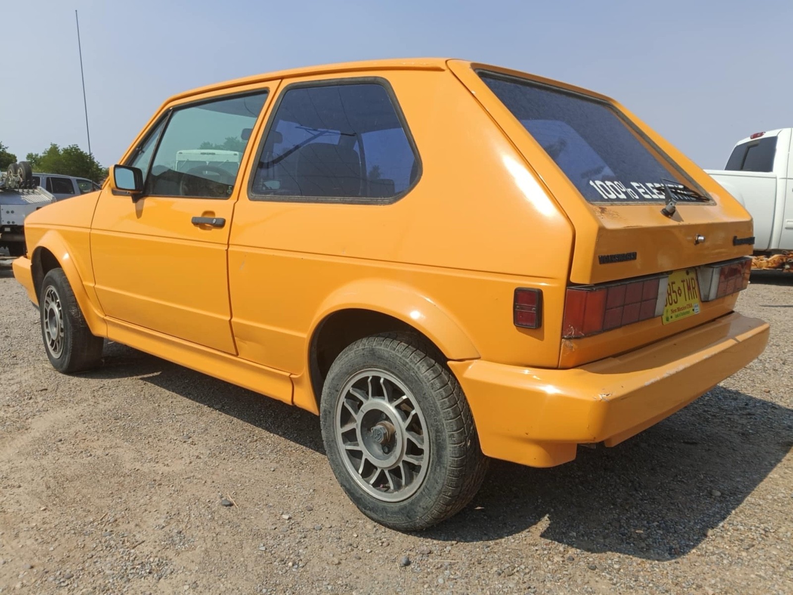 Volkswagen-Rabbit-1983-2