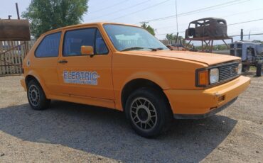 Volkswagen-Rabbit-1983-4