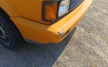 Volkswagen-Rabbit-1983-5