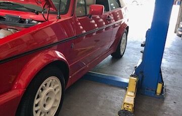 Volkswagen-Rabbit-1992-3