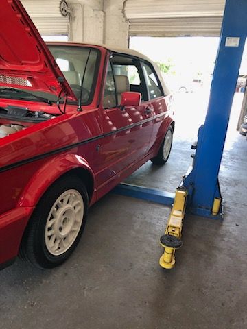 Volkswagen-Rabbit-1992-3