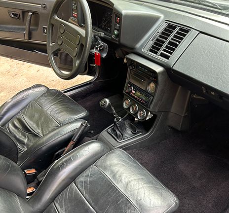 Volkswagen-Scirocco-1986-Black-Black-3