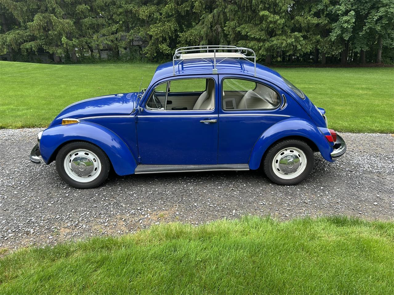 Volkswagen-Super-beetle-1971-Blue-Off-White-15