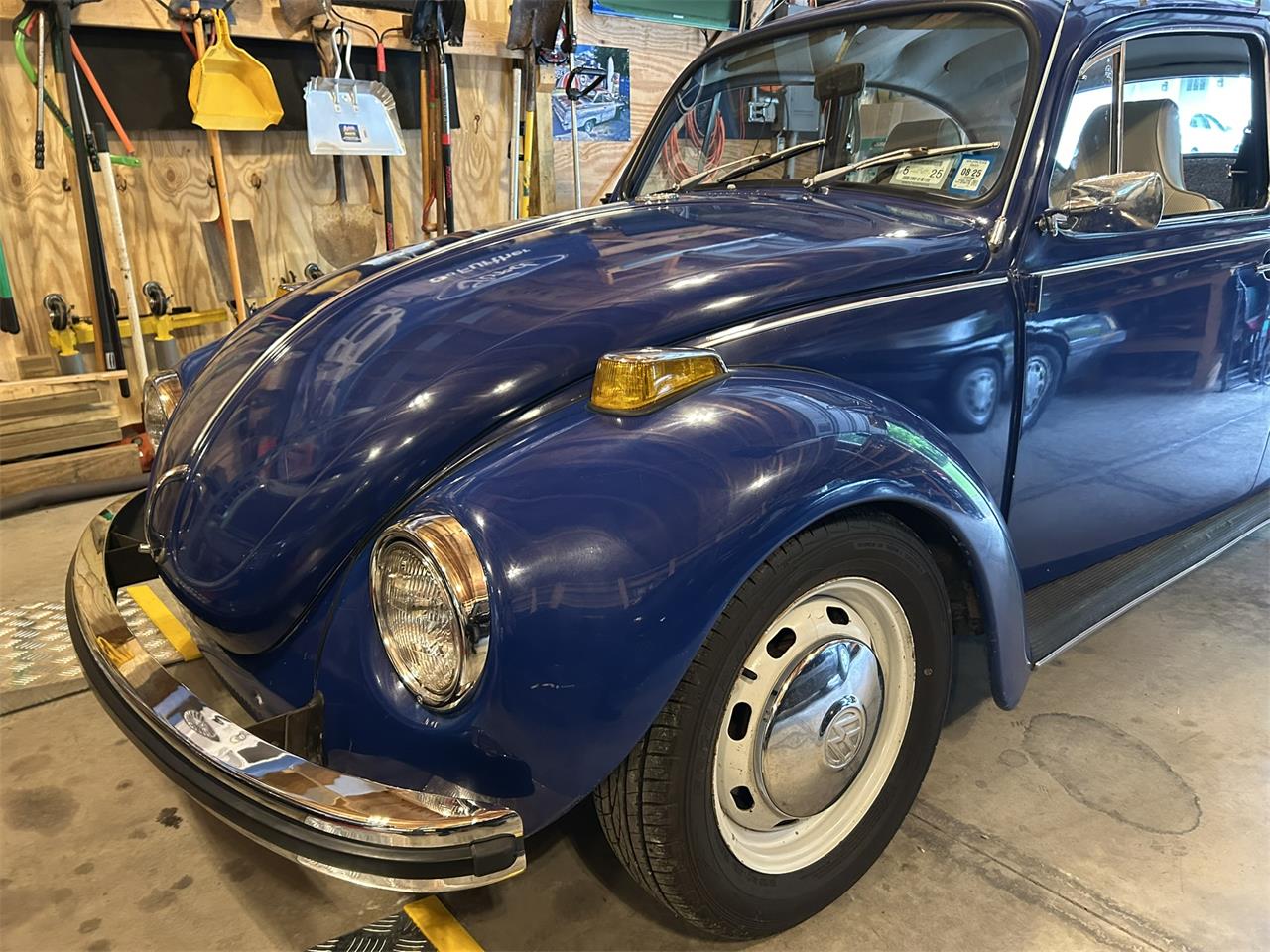 Volkswagen-Super-beetle-1971-Blue-Off-White-18