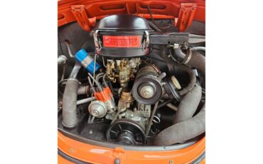 Volkswagen-Super-beetle-1971-Clementine-Orange-Black-11