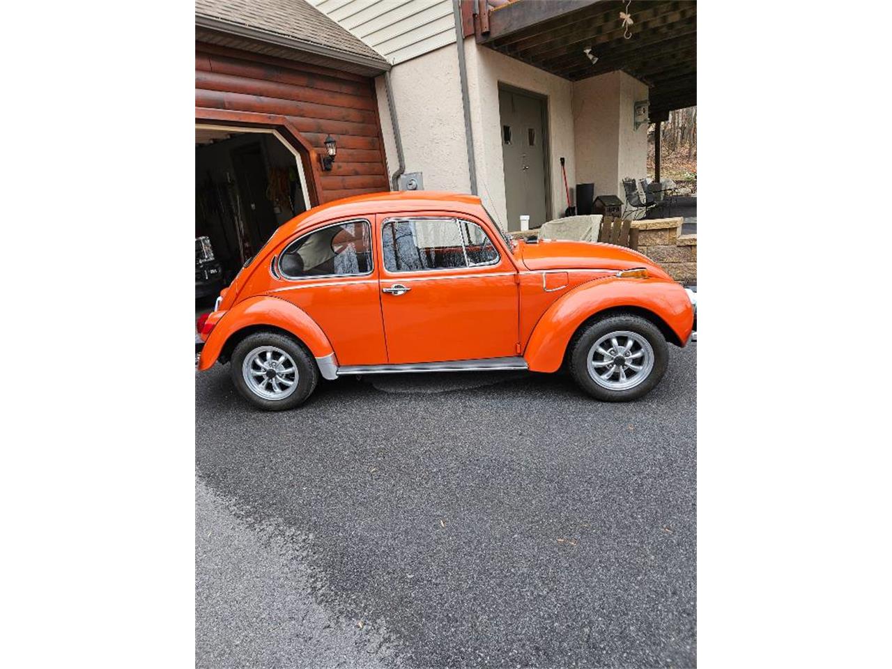 Volkswagen-Super-beetle-1971-Clementine-Orange-Black