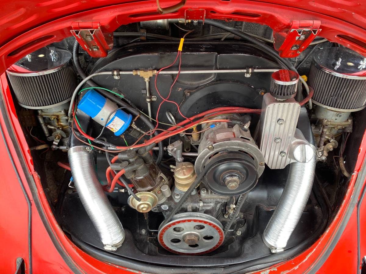 Volkswagen-Super-beetle-1971-red-16