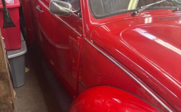 Volkswagen-Super-beetle-1971-red-2