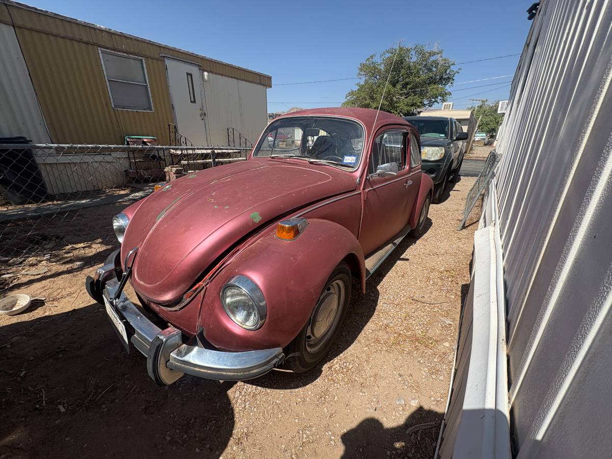 Volkswagen-Super-beetle-1972-red-6