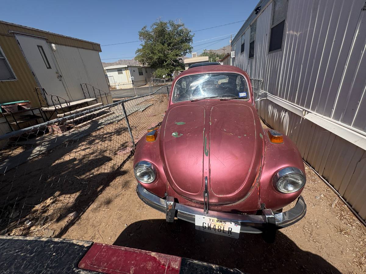 Volkswagen-Super-beetle-1972-red-7