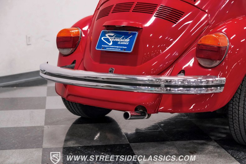 Volkswagen-Super-beetle-1975-Red-White-24