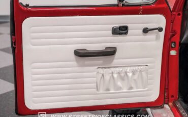 Volkswagen-Super-beetle-1975-Red-White-35