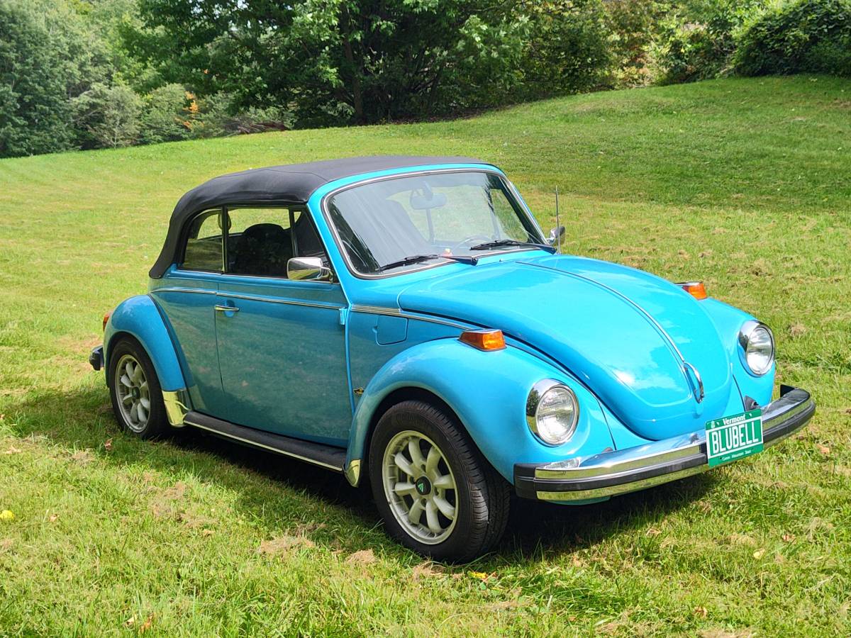 Volkswagen-Super-beetle-1975-blue-1