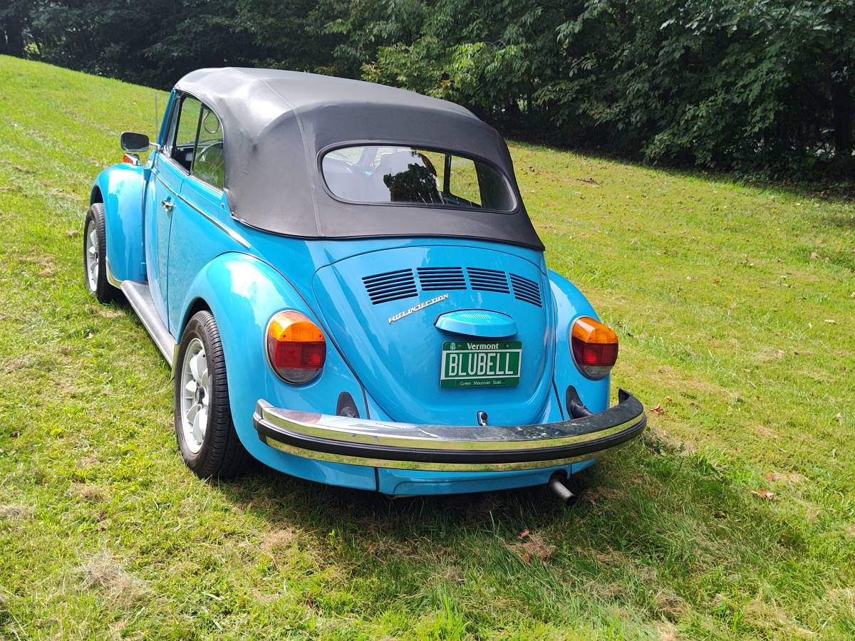 Volkswagen-Super-beetle-1975-blue-3
