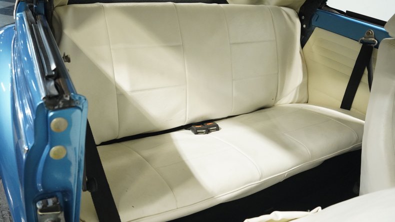 Volkswagen-Super-beetle-1978-Blue-White-45