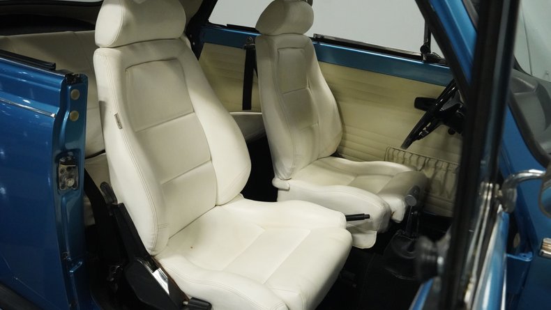 Volkswagen-Super-beetle-1978-Blue-White-7