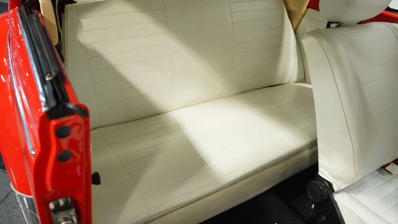 Volkswagen-Super-beetle-1979-Red-White-13