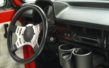Volkswagen-Super-beetle-1979-Red-White-16