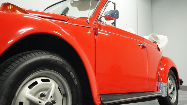Volkswagen-Super-beetle-1979-Red-White-42