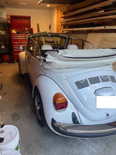 Volkswagen-Super-beetle-1979-Triple-White-1