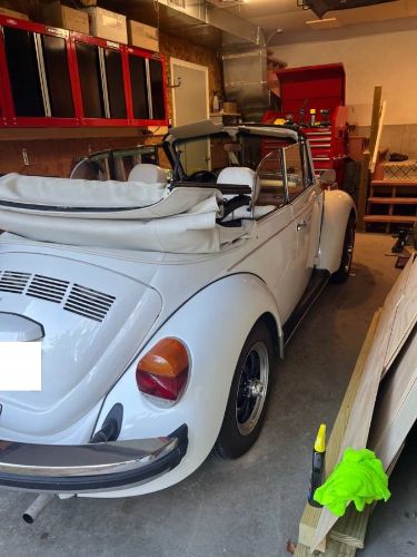 Volkswagen-Super-beetle-1979-Triple-White-2