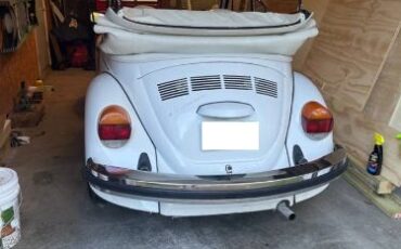 Volkswagen-Super-beetle-1979-Triple-White