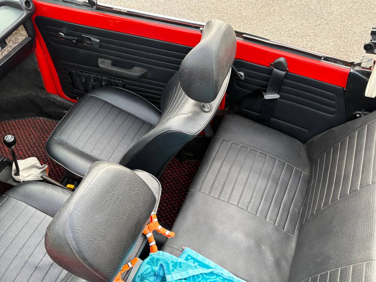 Volkswagen-Super-beetle-1979-red-9