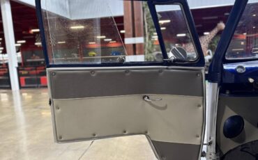 Volkswagen-T-1-Double-Cab-1966-Pickup-Truck-22
