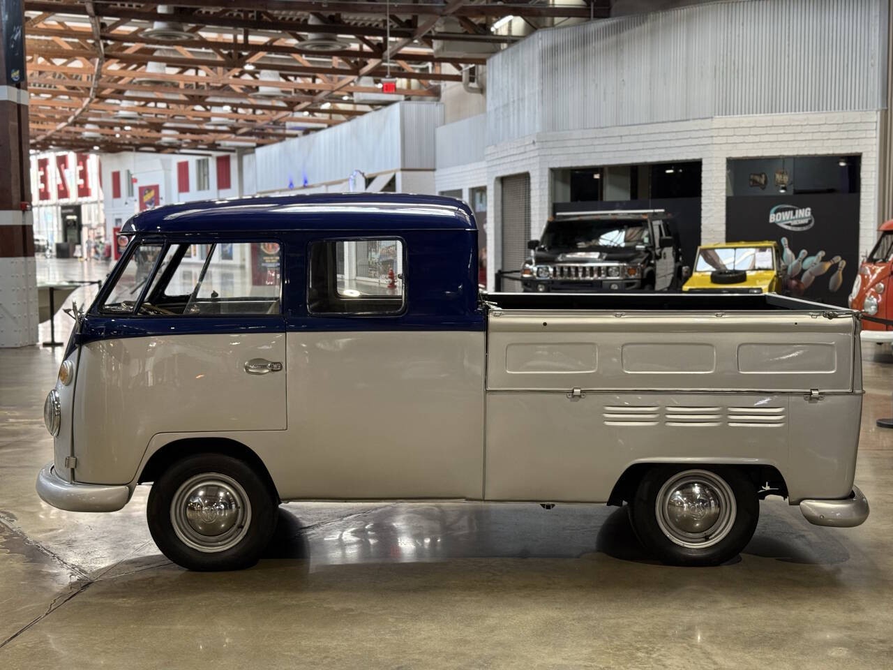Volkswagen-T-1-Double-Cab-1966-Pickup-Truck-3