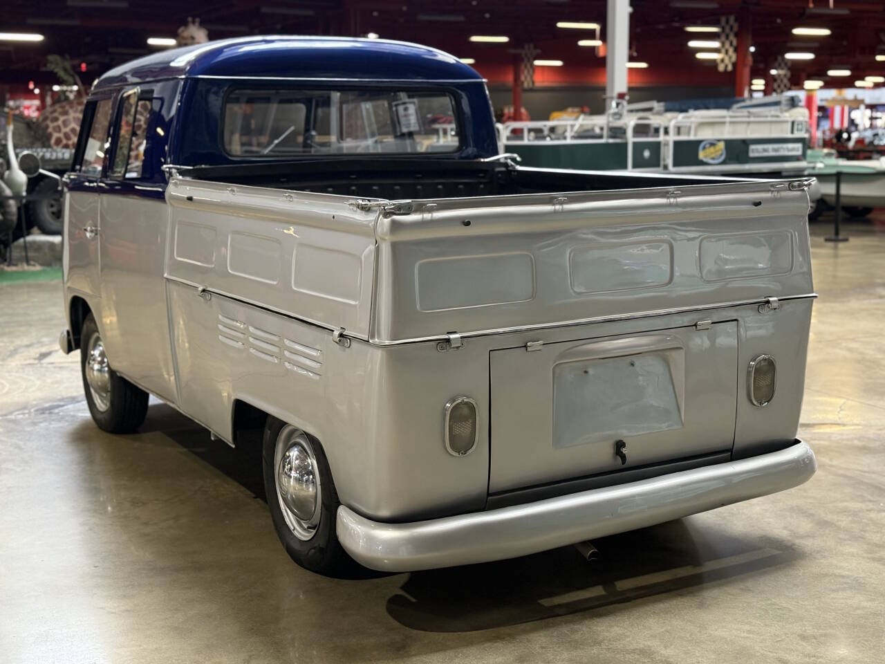 Volkswagen-T-1-Double-Cab-1966-Pickup-Truck-4