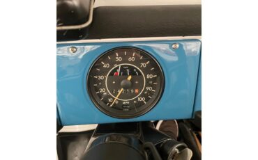 Volkswagen-Thing-1973-Blue-and-White-Blue-and-White-7