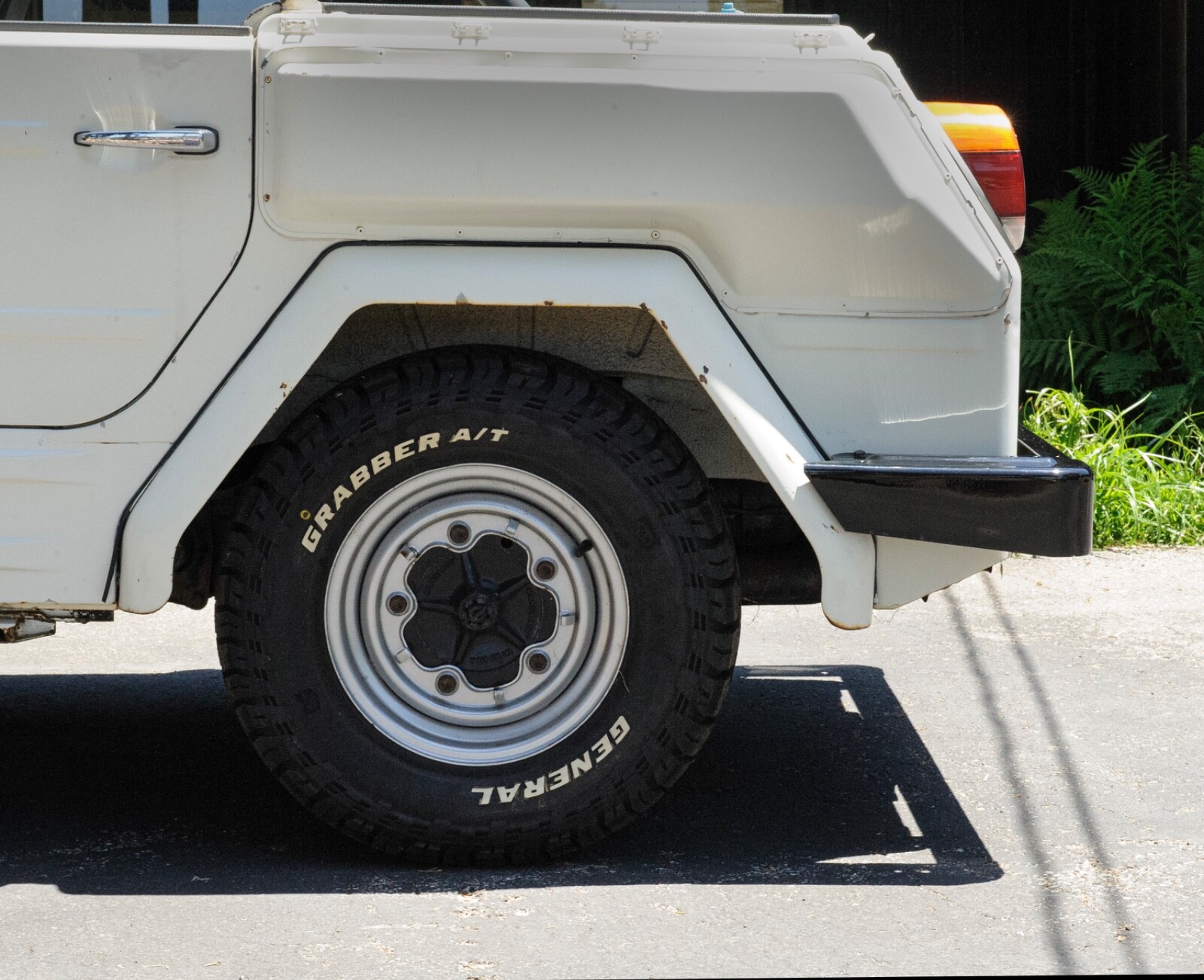 Volkswagen-Thing-1974-Convertible-13