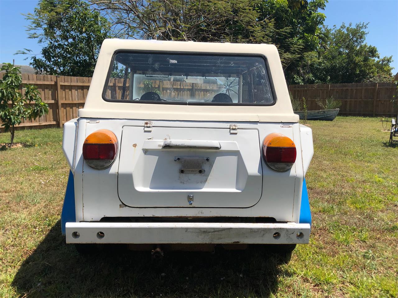 Volkswagen-Thing-1974-White-Blue-White-Blue-14