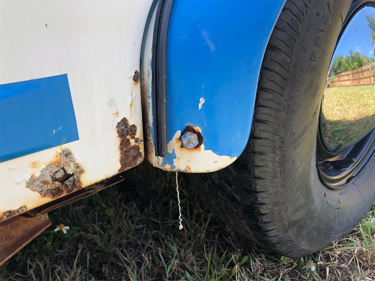 Volkswagen-Thing-1974-White-Blue-White-Blue-5