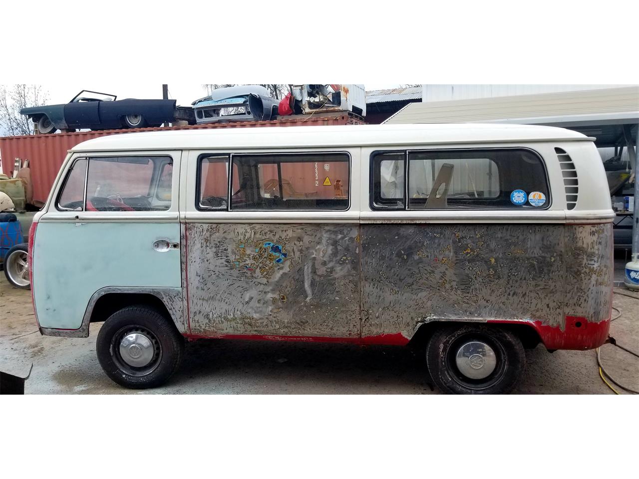 Volkswagen-Transporter-1971-Red-White-4
