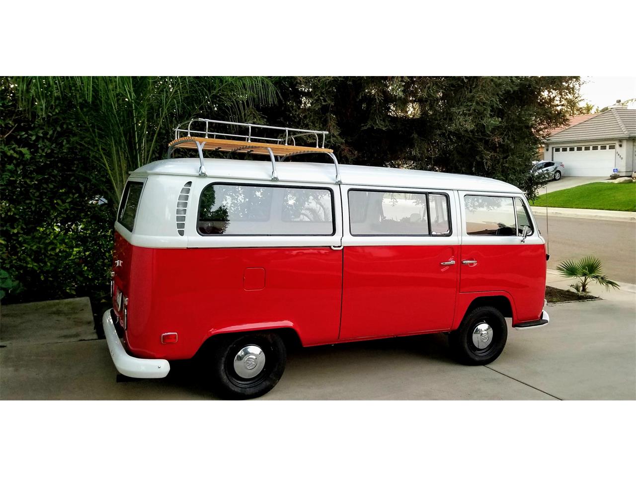 Volkswagen-Transporter-1971-Red-White-8
