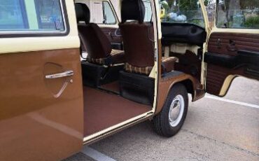 Volkswagen-Transporter-1978-1