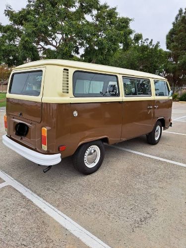Volkswagen-Transporter-1978-17